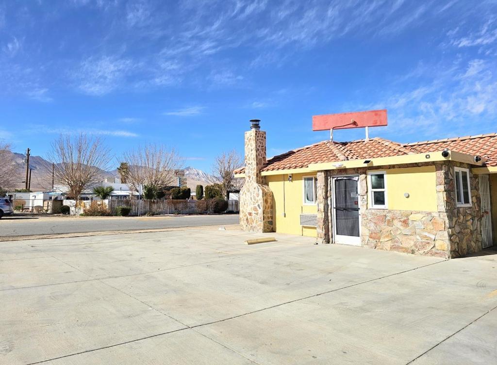 Sunrise Inn Inyokern Esterno foto
